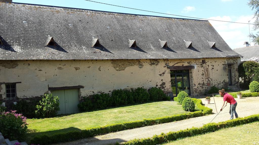 Grange Du Plessis Bed & Breakfast Segré Exterior photo